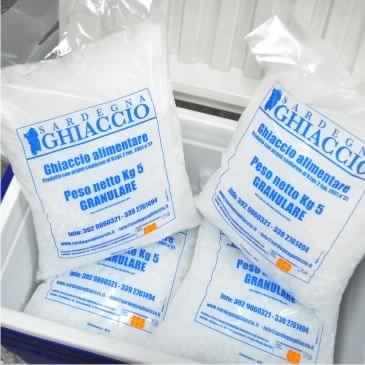 <b>24 - PUNTO VENDITA GHIACCIO SASSARI<br>SUPER DIS MARKET OSILO</b>